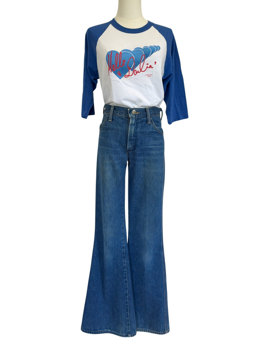 Vintage “Hello Darlin’” Blue Raglan Baseball Tee size small